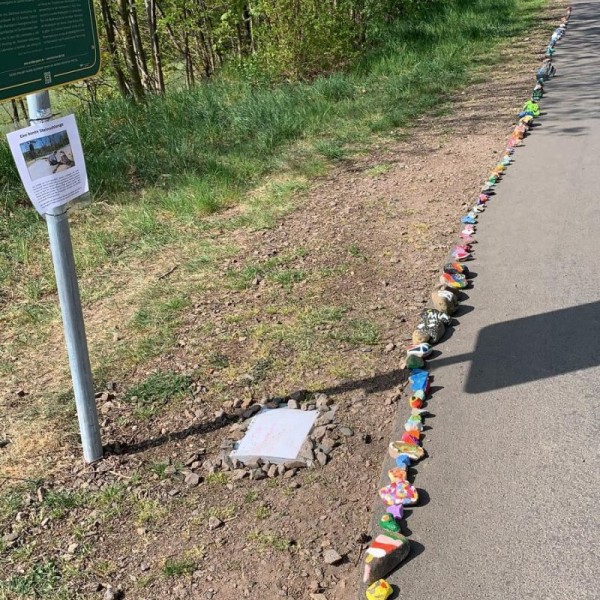 EIne Erklärung gibt es dazu natürlich auch vor Ort.