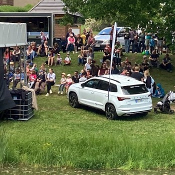 Die Ränge sind gut gefüllt!