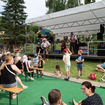 Meister Klecks und Spassimir beim Kinderfest